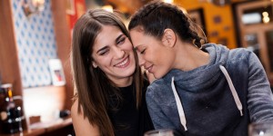 Find your perfect lesbian hook up date now
